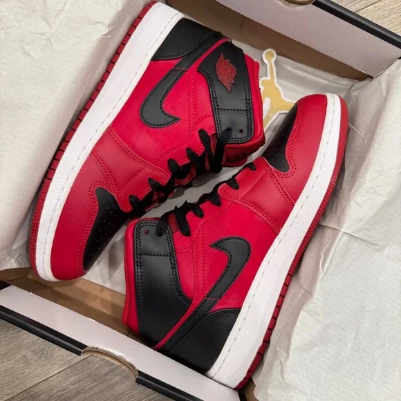 Air Jordan 1 Mid Black and Gym Red - Picture 8 of 13
